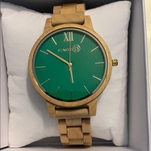 Brand new Earth Wood watch